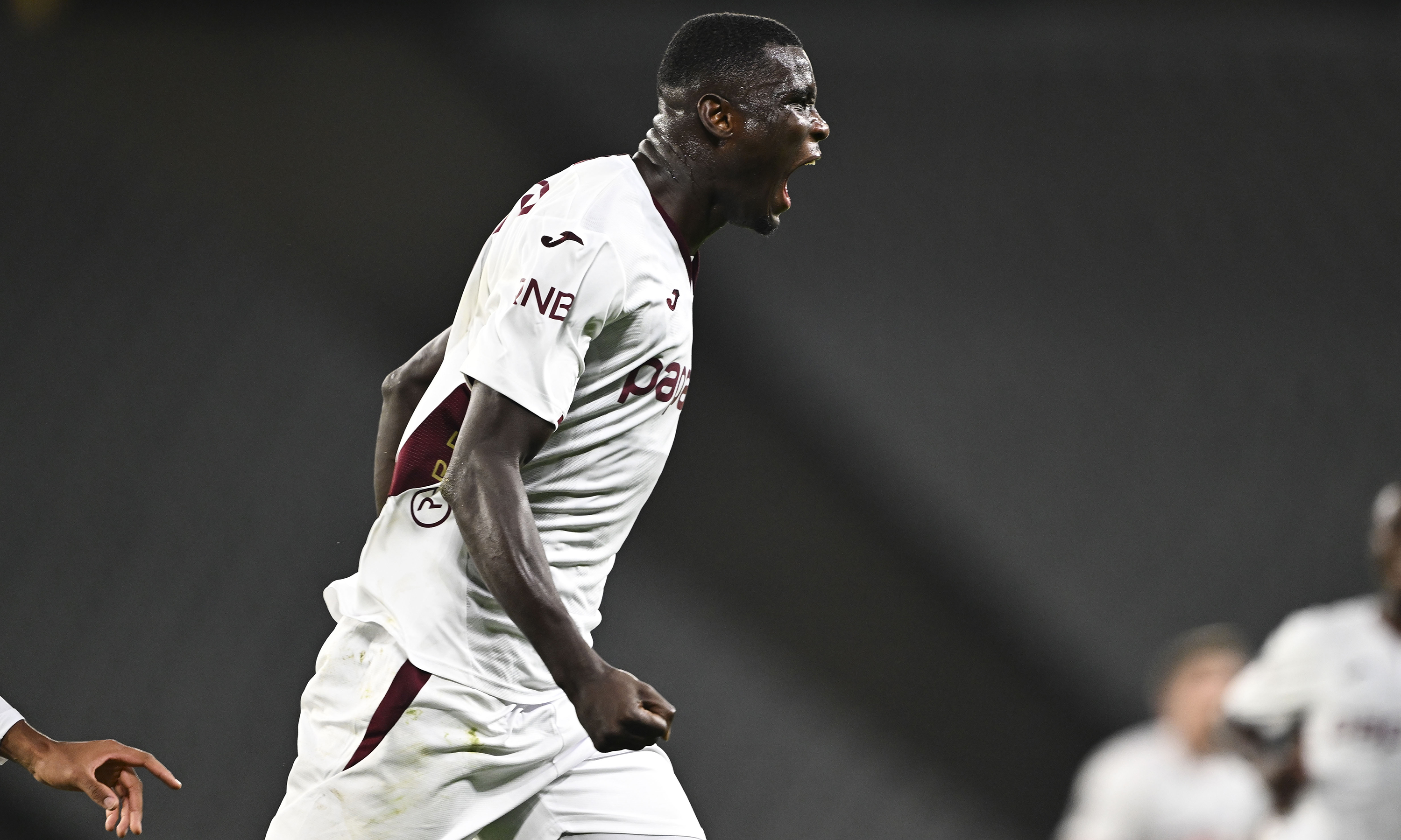 Onuachu Fişi Çekti: 'İlk Sezonum Mu? Sadece Isınmaydı!' Der Gibi