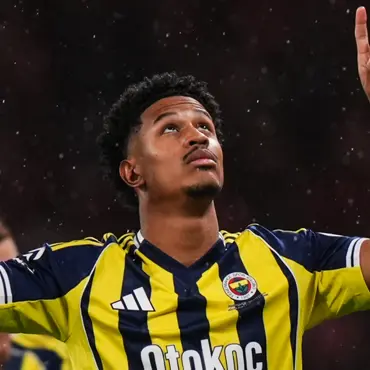 Oosterwolde'ye resmen bildirdiler! Fenerbahçe'ye çılgın gelir, 4 katından fazla bonservisOosterwolde'ye resmen bildirdiler! Fenerbahçe'ye çılgın gelir, 4 katından fazla bonservis