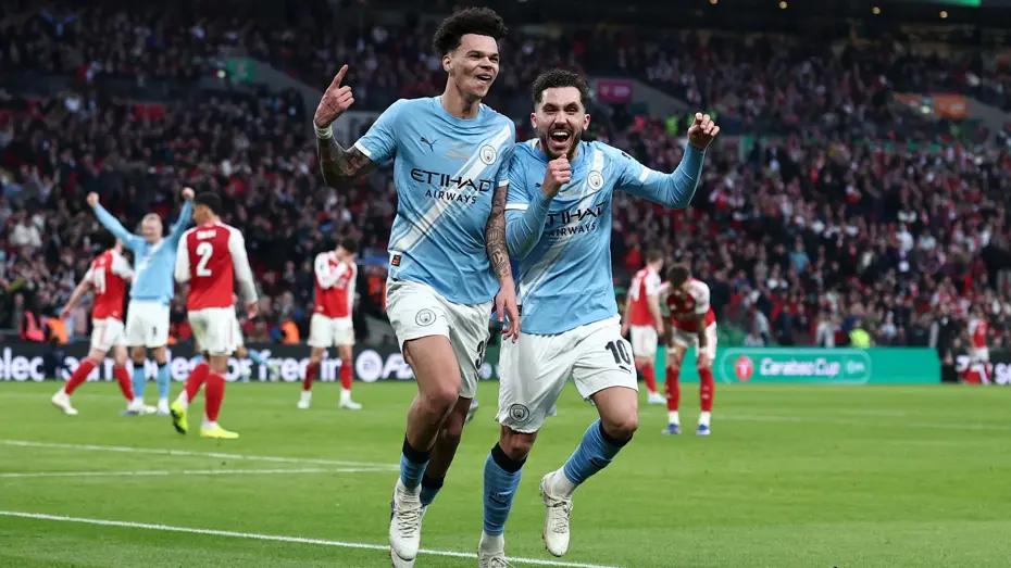 Lig Kupası'nda şampiyon Manchester City! Arsenal'in 33 yıllık hasreti son bulmadı