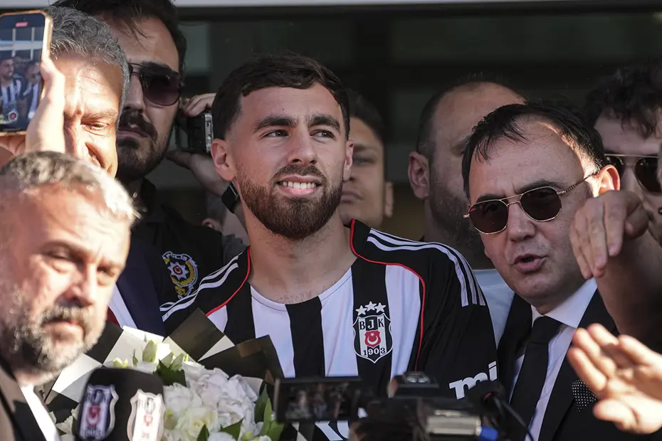 Beşiktaş'ın transfer bombası Orkun Kökçü'nün maliyeti resmen açıklandı - 6