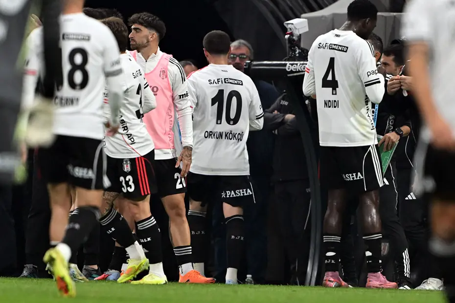 Orkun Kökçü için Fenerbahçe bombası: 2 cümlelik açıklama geldi, tüm hikaye baştan sona değişti - 2 Orkun Kökçü için Fenerbahçe bombası: 2 cümlelik açıklama geldi, tüm hikaye baştan sona değişti - 2