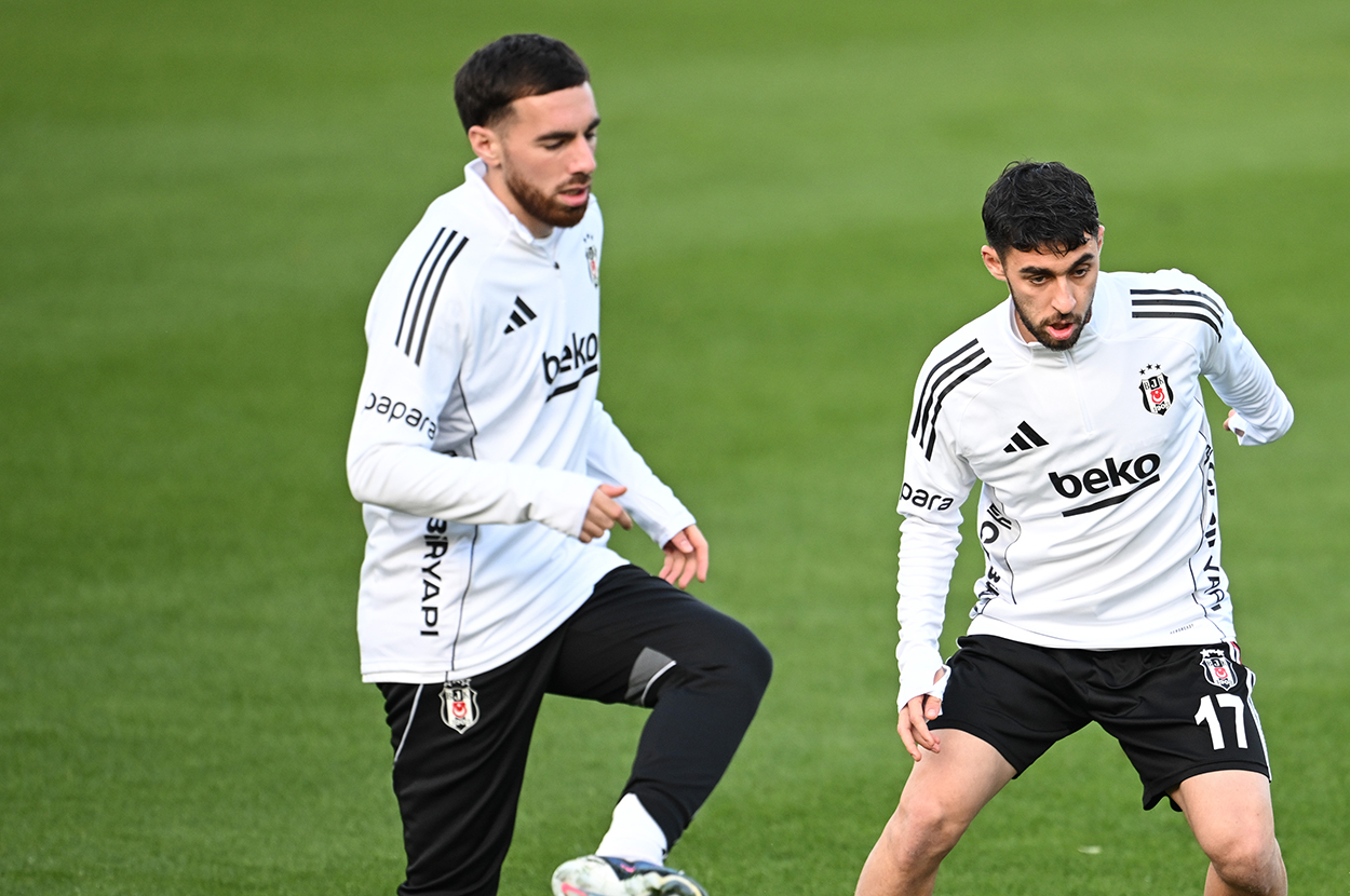 Orkun Kökçü, Beşiktaş'ın istediği futbolcuyu duyurdu: "Onunla konuştum"