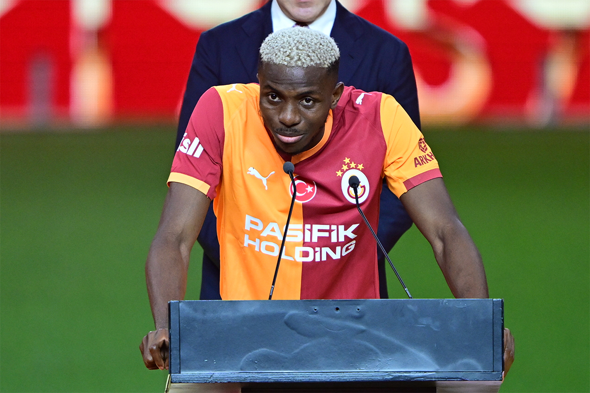 Osimhen'in Lazio maçındaki görüntüsü olay oldu: 12 saniye ekrana yansıtıldı