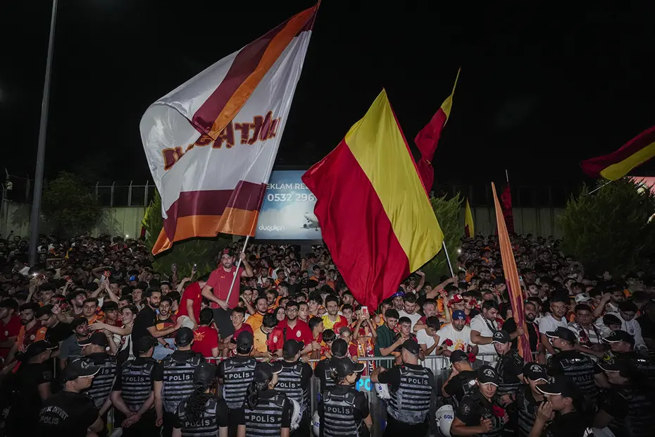 Galatasaray yeniden Victor Osimhen'e kavuştu: İlk açıklamasını yaptı - 6