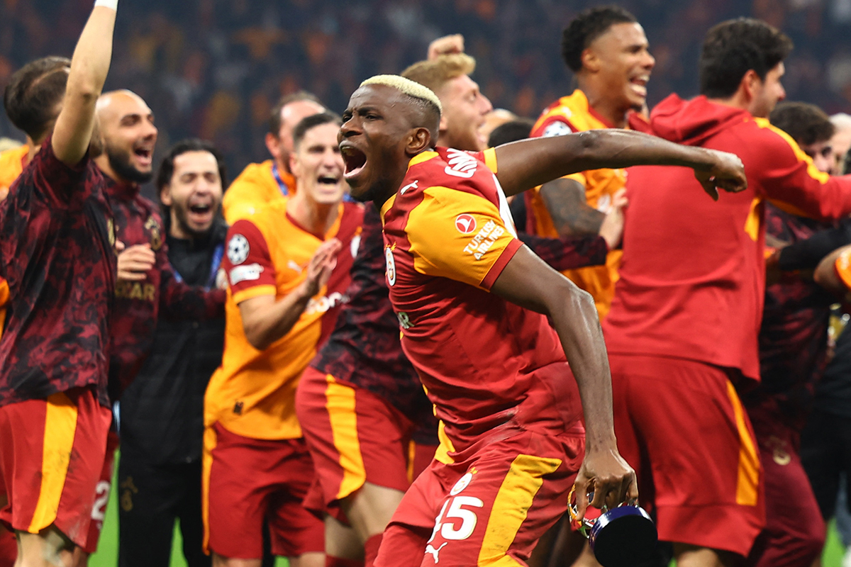 Liverpool 'Mucize' Diye Geldi, Galatasaray '2005'te Kaldı' Diye Yolladı!