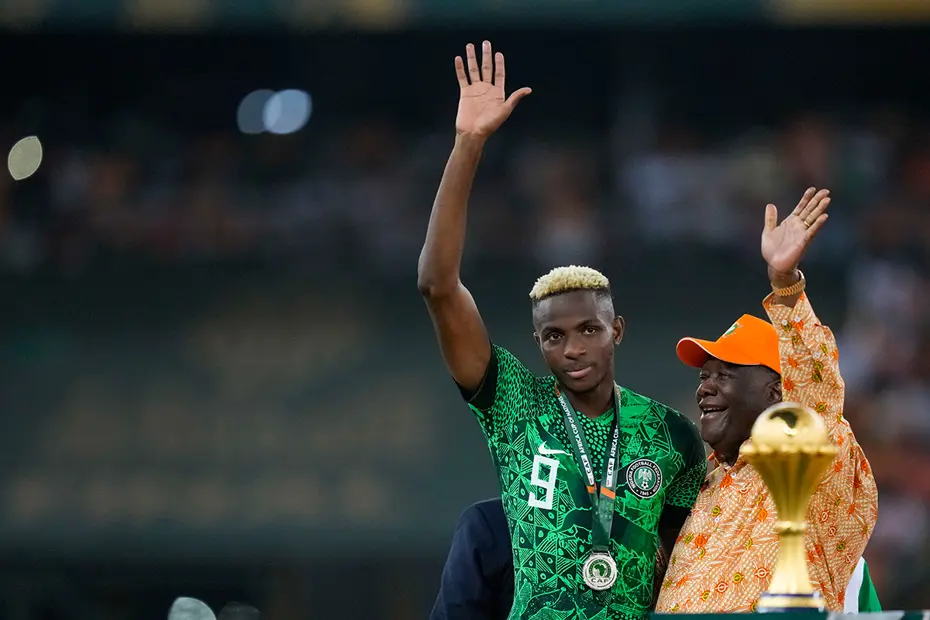 Victor Osimhen'le alay ettiler! Kritik maç öncesi ortam kızışıyor - 4