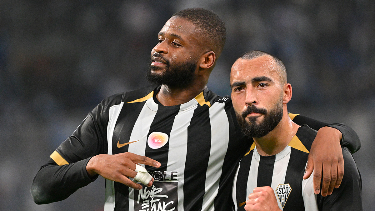 Galatasaray Tarihine Geçmek İçin Pasaportunuzun Rengi Yeter! Yeni Stoper Adayı: Camara