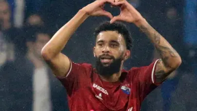 West Ham United'a 25 milyon euroluk golcü