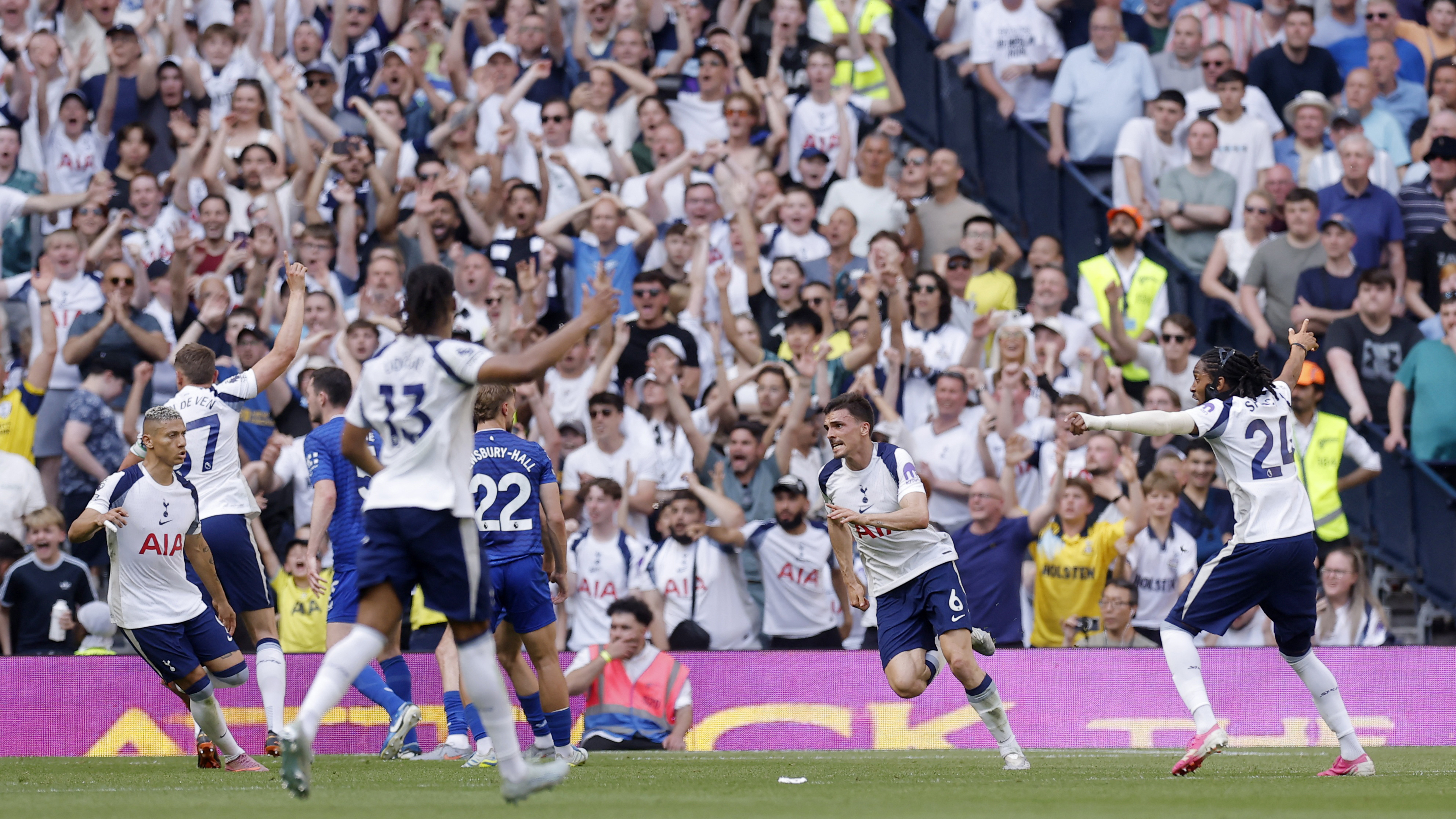Palhinha'dan Tottenham'a 'Hadi Git Buradan' Operasyonu: Kümede Kalmaya Mecbur Edildiler!