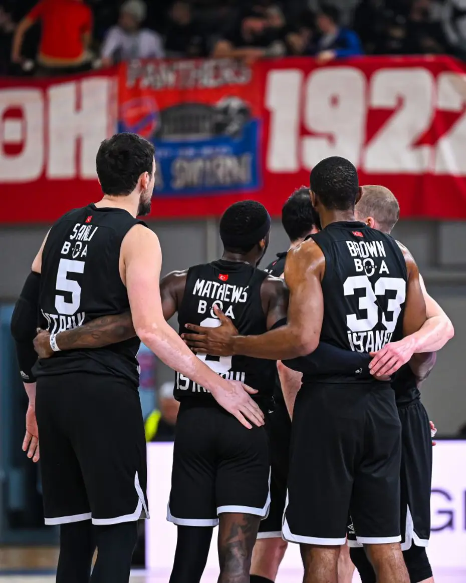 Beşiktaş'tan Yunan taraftarların hakaretine sert tepki - 2