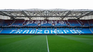 Trabzonspor, Başakşehir maçının biletlerini 5 liradan başlayan fiyatlarla satışa çıkarıyor