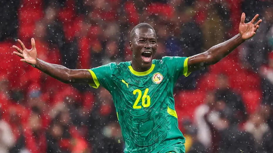 FLAŞ! Galatasaray'ın 3. transferi Pape Gueye: 2030'a kadar anlaşma tamam - 3