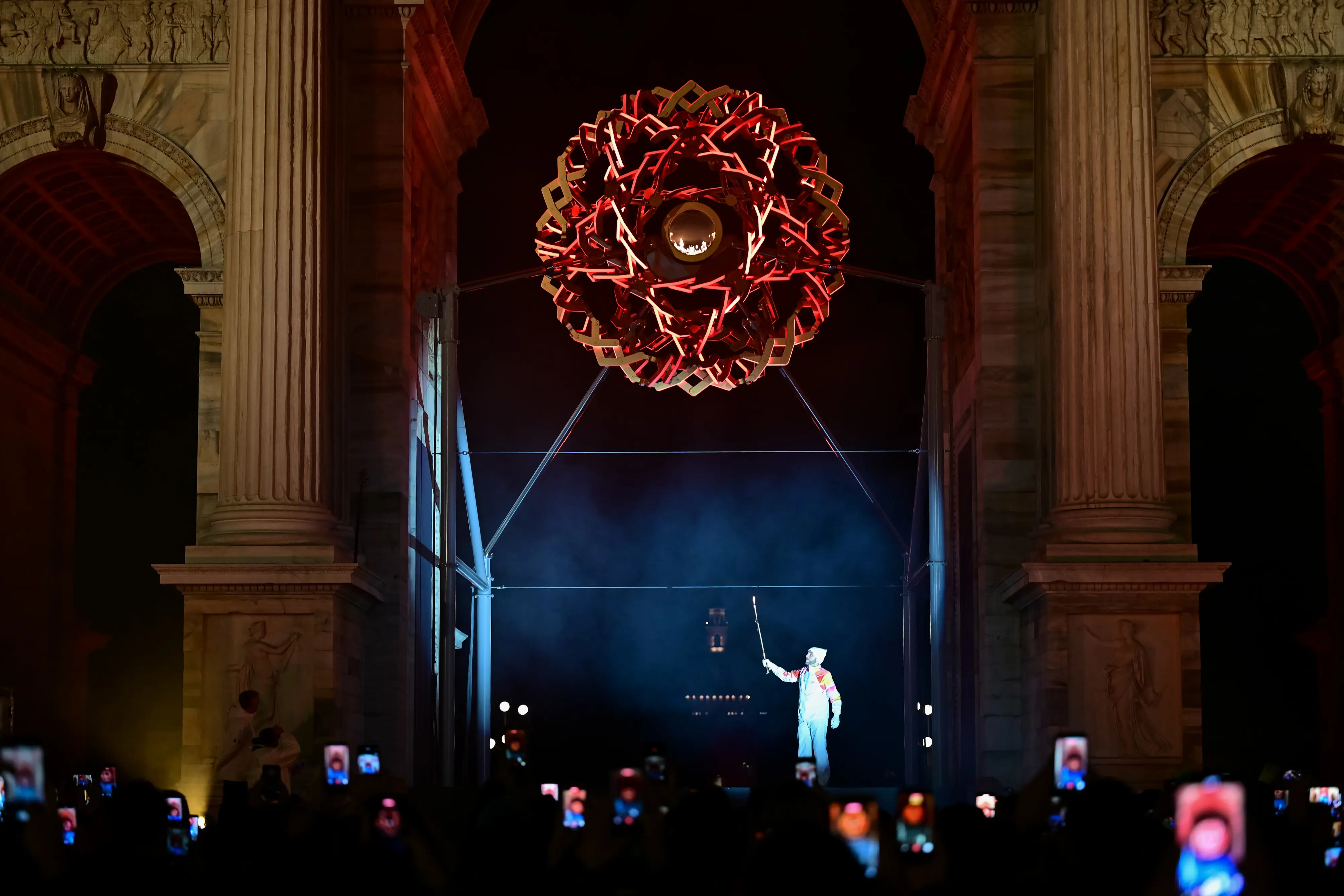 Gianmaria Dal Maistro, Milano-Cortina 2026 Paralimpik Kış Oyunları'nın meşalesini yaktı