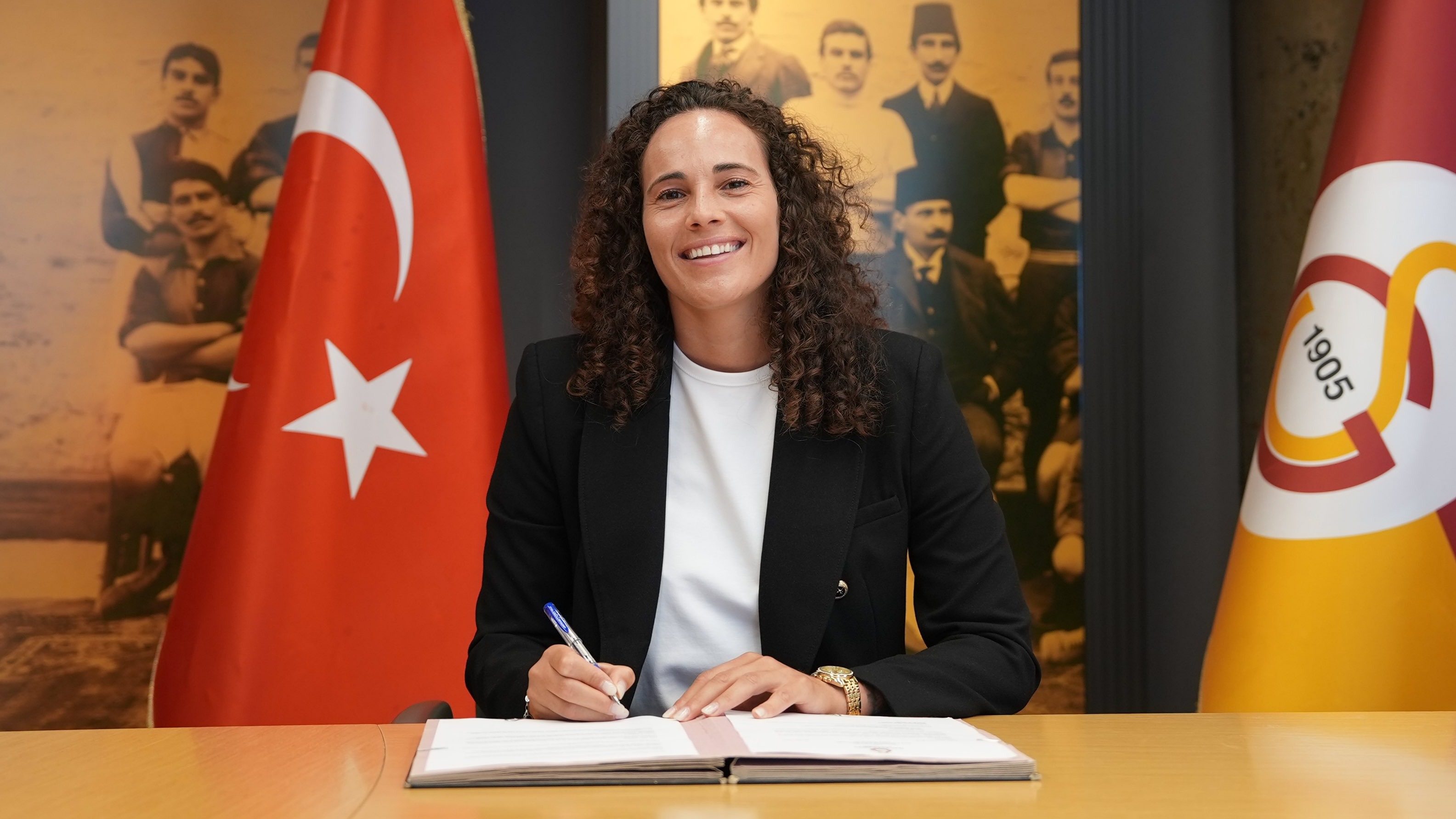 Galatasaray'a Portekizli kaleci