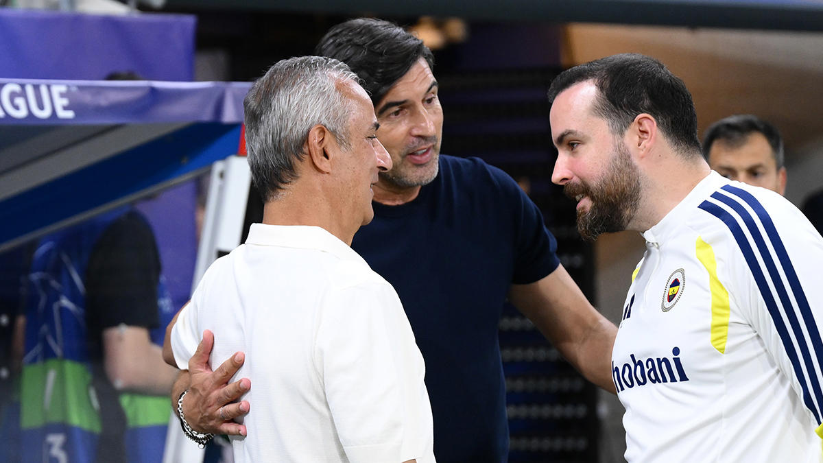 Fenerbahçe Şampiyonlar Ligi'ne kaldı, Galatasaray'a transfer kapısı açıldı! Fonseca resmen açıkladı