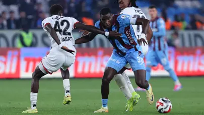 Trabzonspor'da Paul Onuachu kulüp tarihine geçti Trabzonspor'da Paul Onuachu kulüp tarihine geçti