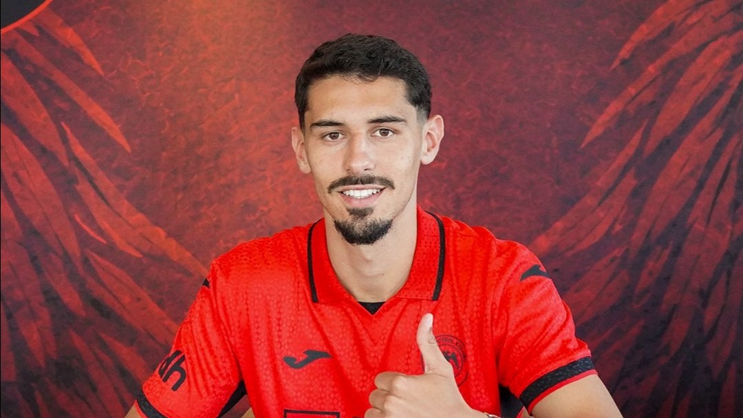 Çorum FK, Hollanda'dan Stoperi Kaptı: Penetra Geldi, Rakip Forvetlere 'Geçmiş Olsun'!