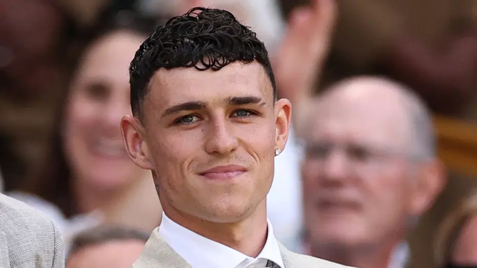 Phil Foden 4 yıllık imzayı attı, ilk açıklamasını yaptı - 3