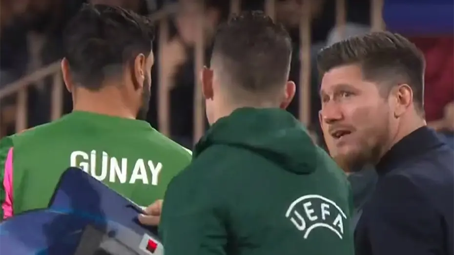 Herkes Günay Güvenç'in görüntüsünü konuşuyor! Yayına yansıyan o an için açıklama geldi - 2