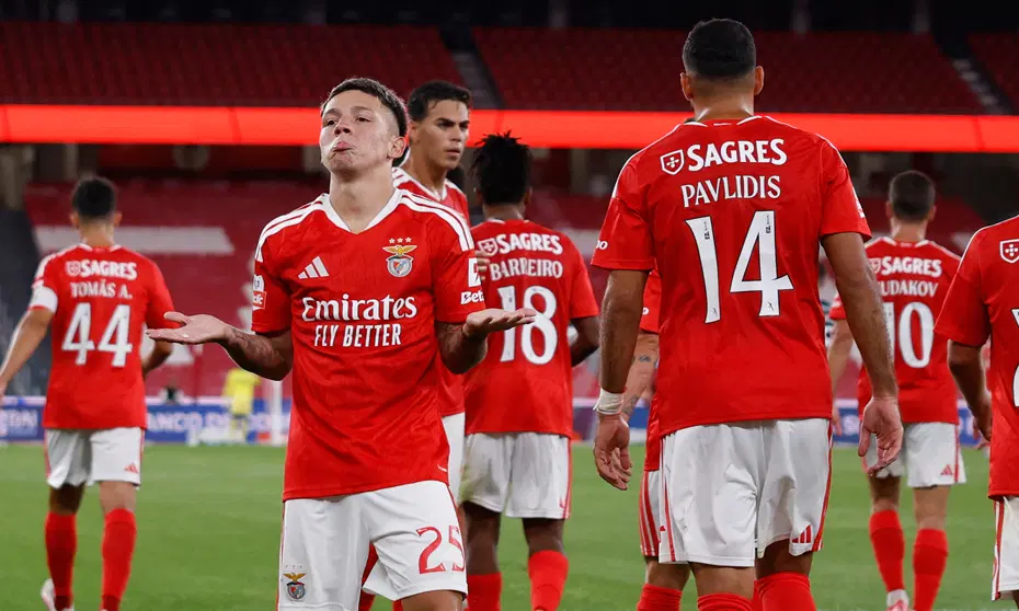 Benfica 2 kez öne geçtiği maçta yıkıldı: Pavlidis ve Prestianni yine boş geçmedi - 2