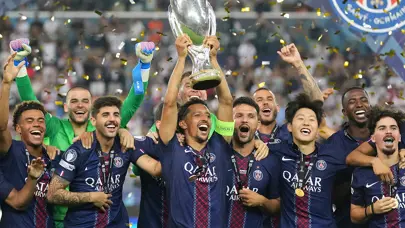 Süper Kupa'da PSG'den tarihi geri dönüş Süper Kupa'da PSG'den tarihi geri dönüş