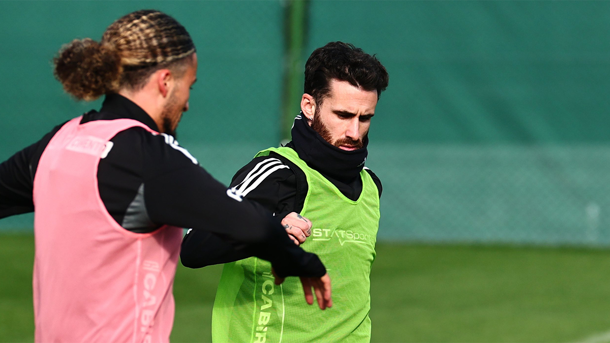 FLAŞ! Rafa Silva geri döndü