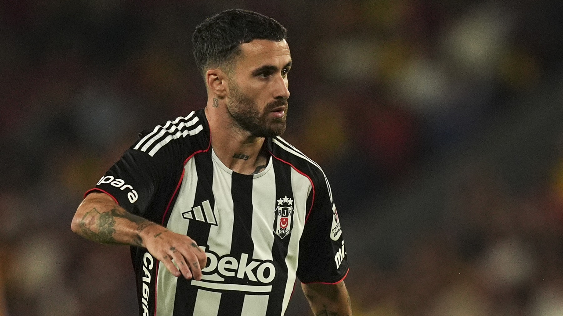 Beşiktaş'tan Kışlık Transfer Şov: 5 Yeni Yüz, Rafa Silva'ya Antrenman ve Yayıncı Kuruluşa Ayar!
