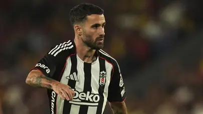 Beşiktaş'tan Rafa Silva ve Orkun Kökçü için yeni açıklama Beşiktaş'tan Rafa Silva ve Orkun Kökçü için yeni açıklama