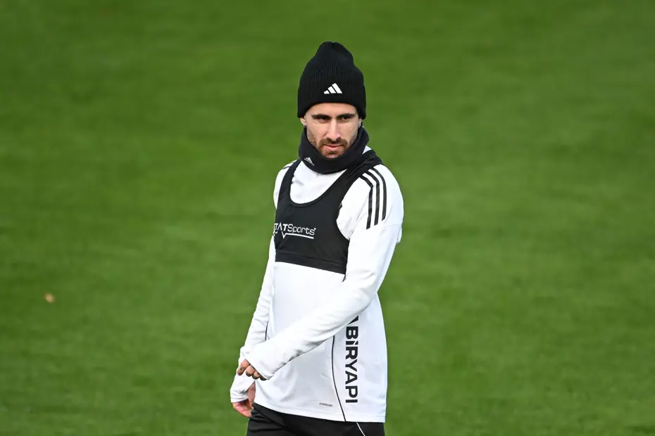 Beşiktaş kampın ilk gününü çift antrenmanla geçirdi