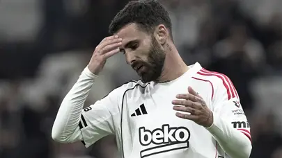 Rafa Silva artık bunu mecburen yapacak! Beşiktaş'ın son kararı tüm seyri değiştirecek Rafa Silva artık bunu mecburen yapacak! Beşiktaş'ın son kararı tüm seyri değiştirecek
