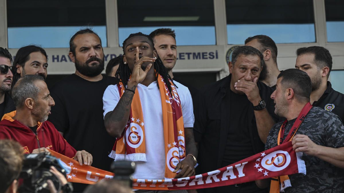 Galatasaray'da Leao sonrası Milan'dan ikinci transfer bombası