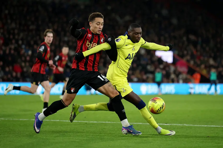 Fenerbahçe golcü transferi için yıldız ismi istiyor: Bonservisine 95 milyon euro ödenmişti - 3 Fenerbahçe golcü transferi için yıldız ismi istiyor: Bonservisine 95 milyon euro ödenmişti - 3