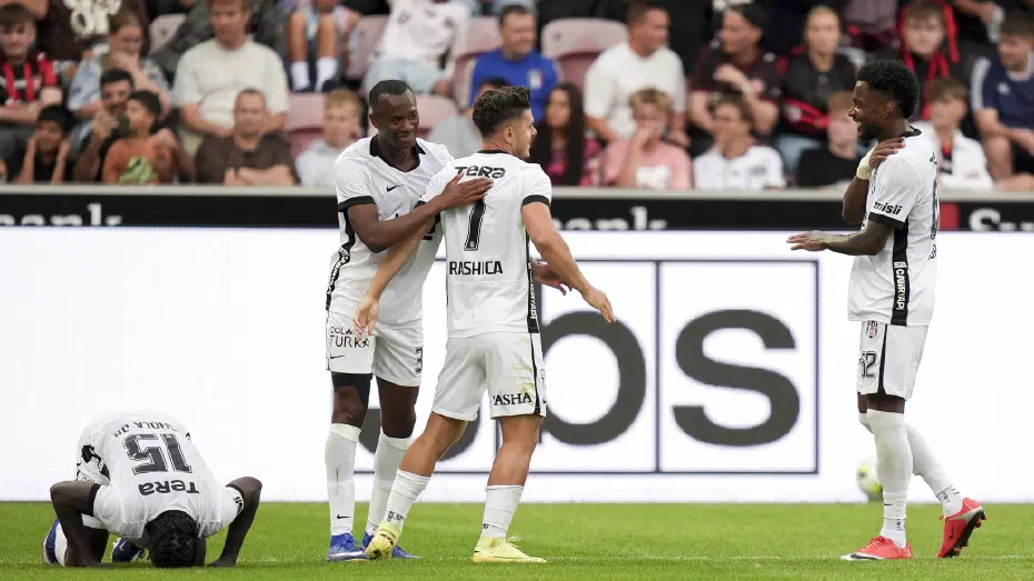 "Beşiktaş, Midtjylland'ı kendi silahıyla eledi" | Spor yazarları Beşiktaş için ne dedi? - 2