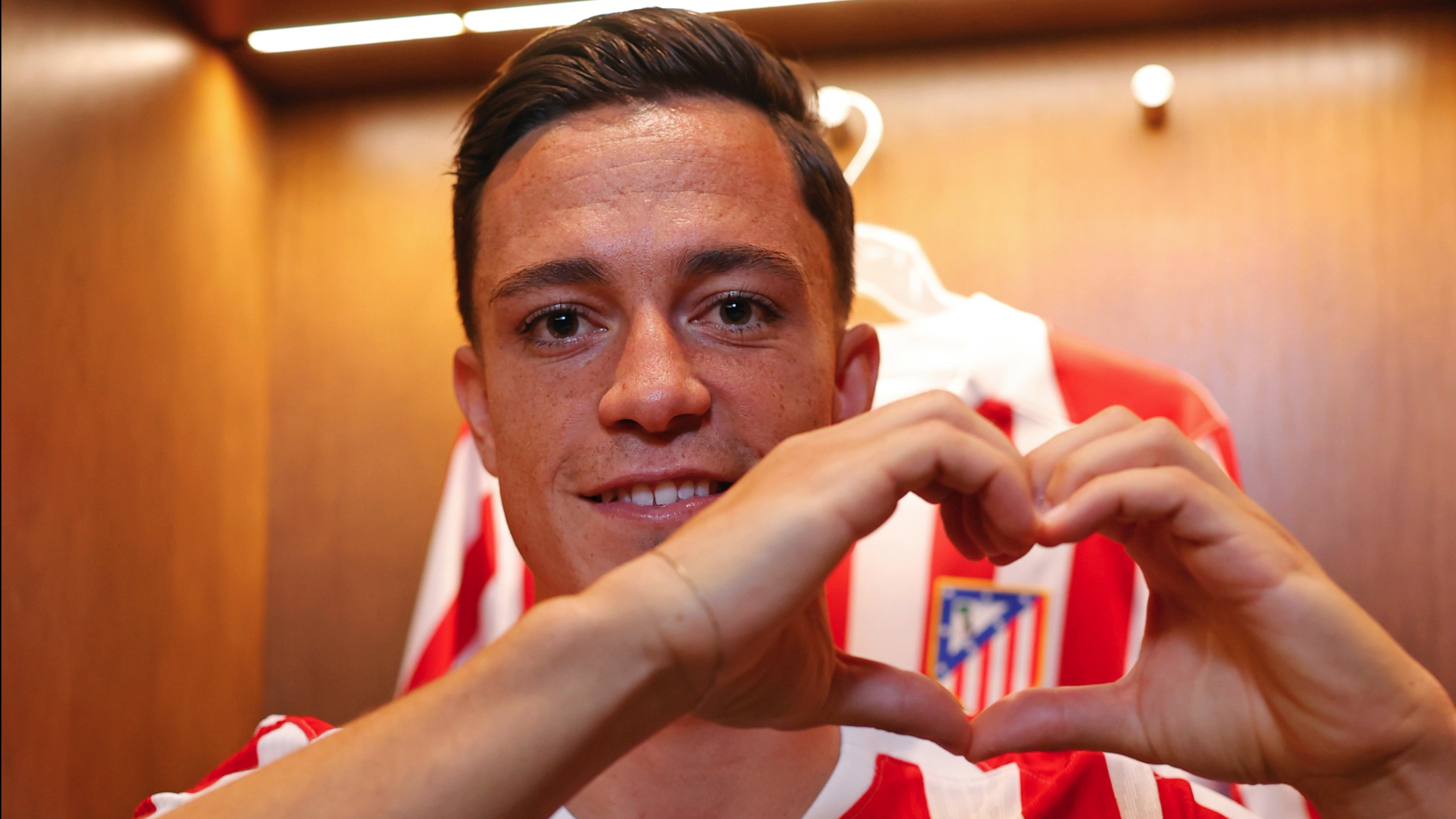 Atletico Madrid'in yeni golcüsü Napoli'den