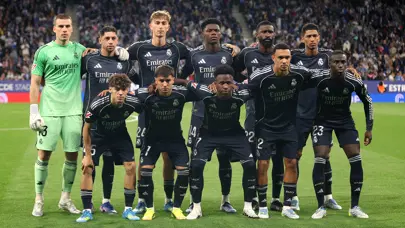Dünya bu kavgayı konuşuyor! Real Madrid'in yıldızı hastaneye kaldırıldı, ortalık yangın yeri