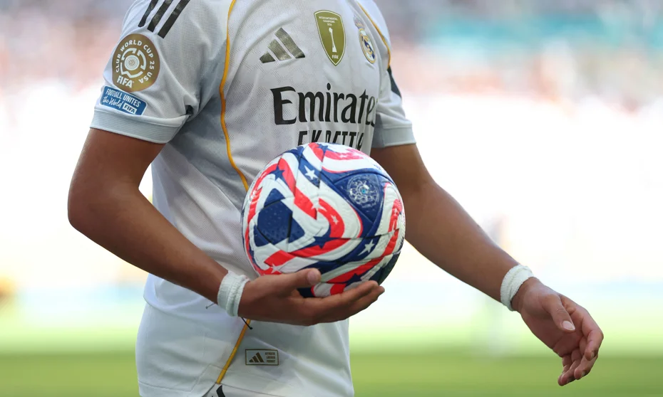 Real Madrid'de tarihi an! Arda Güler ve Modric arasında otobüs başında yaşananları konuşmayan yok - 1 Real Madrid'de tarihi an! Arda Güler ve Modric arasında otobüs başında yaşananları konuşmayan yok - 1