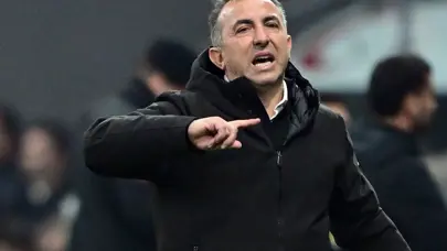 Recep Uçar'dan Beşiktaş yorumu: "Zaafları olan bir takım"