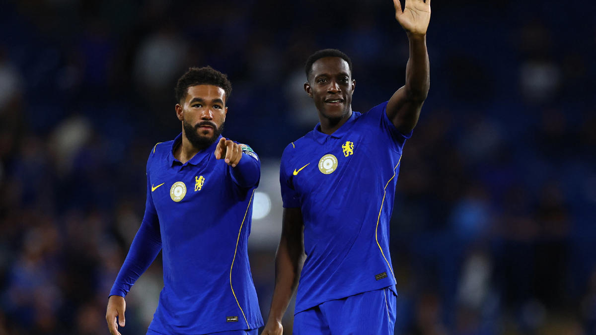 Chelsea, ikinci yarıda bulduğu gollerle turladı: Welbeck siftahı yaptı
