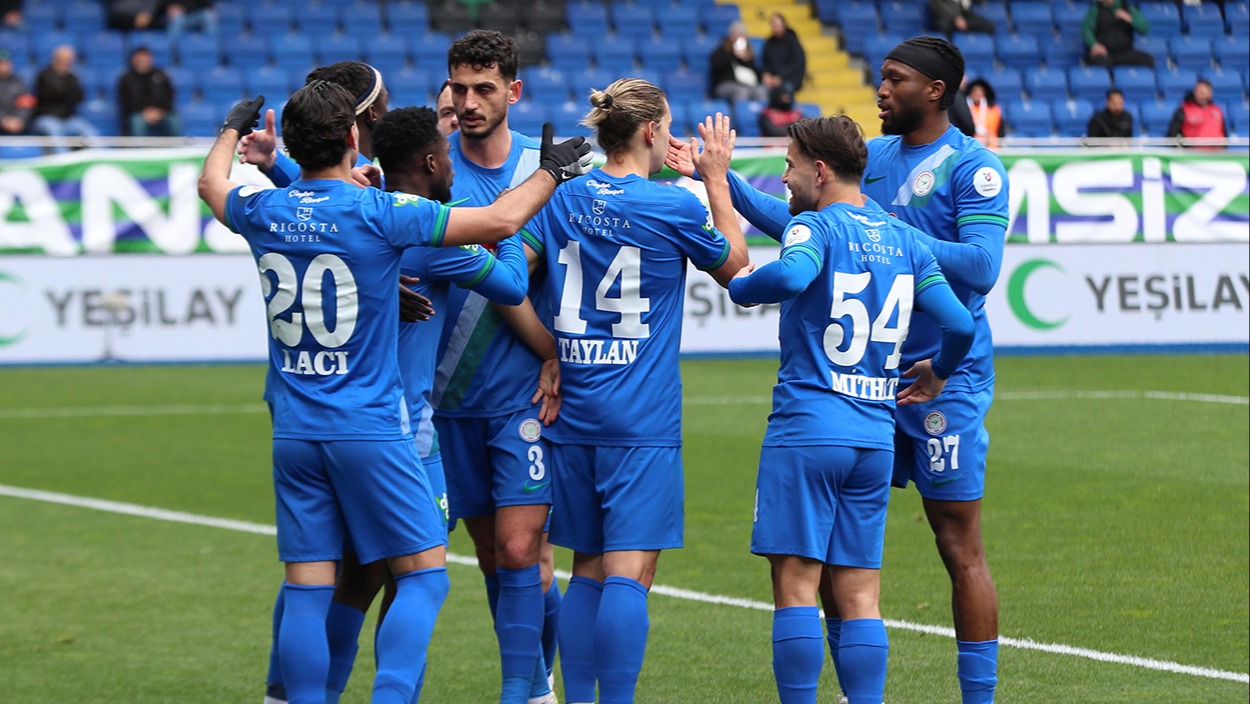 Rizespor seriye bağladı: Antalyaspor'u tek golle geçtiler