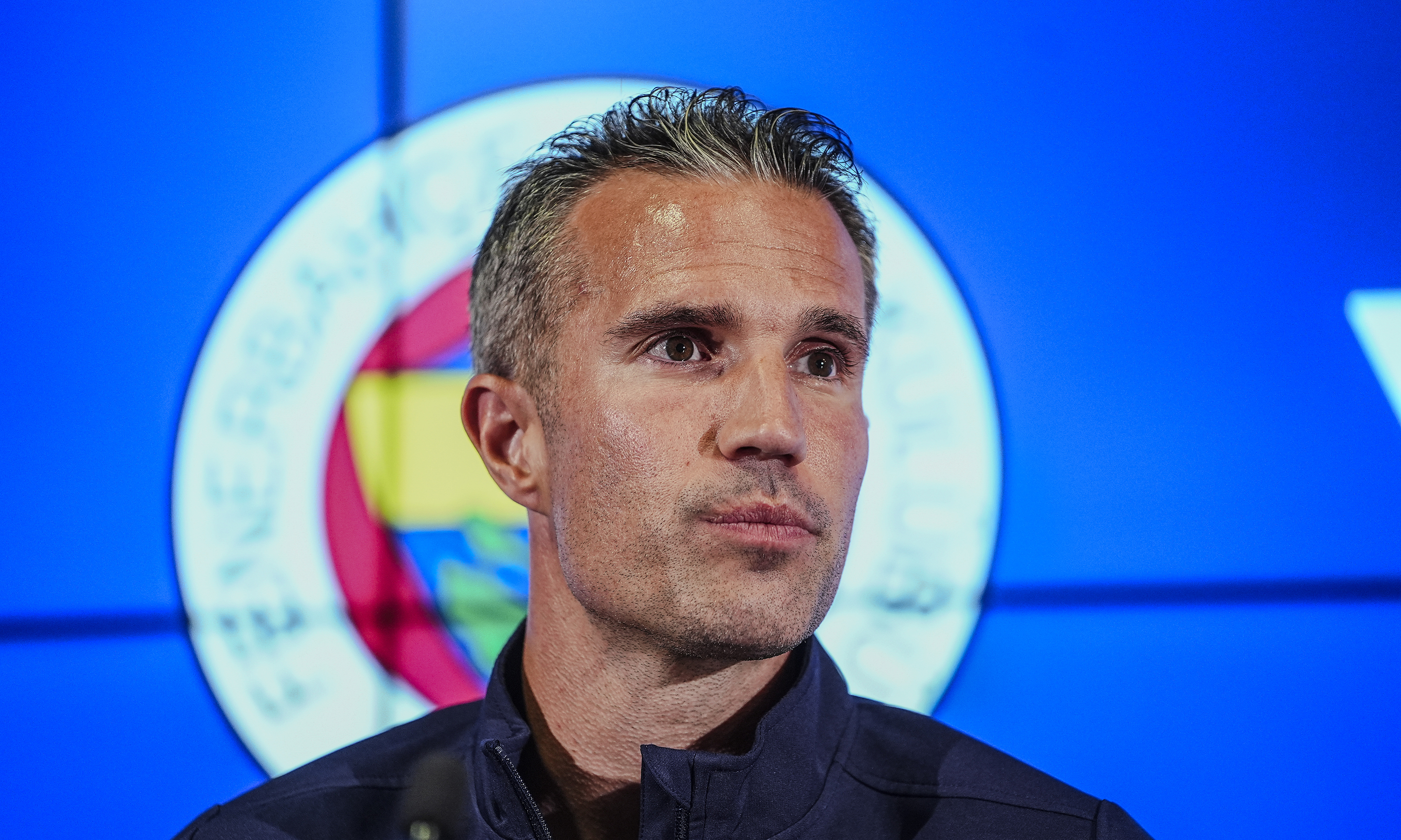 Robin van Persie'nin Fenerbahçe sözleri gündem oldu: "Saygı duyuyorum ama..."