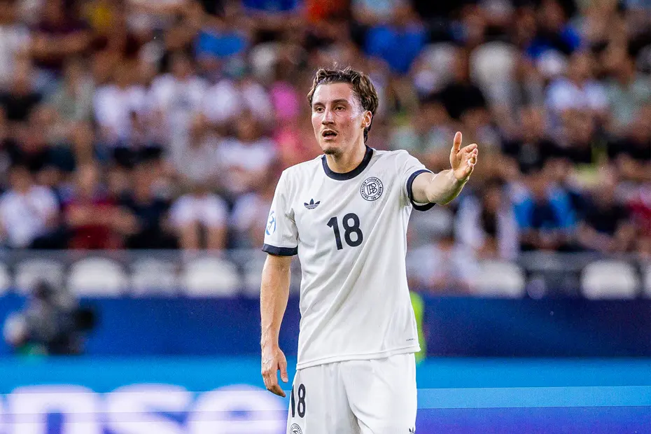 "Beşiktaş'tan 3 bomba birden" | Transfer hattı - 6 "Beşiktaş'tan 3 bomba birden" | Transfer hattı - 6