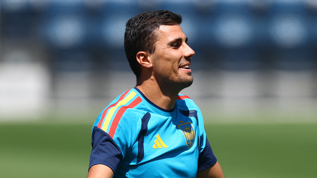Barça Rodri'ye Sardı: Önce Kumbarayı Boşaltması Lazım!