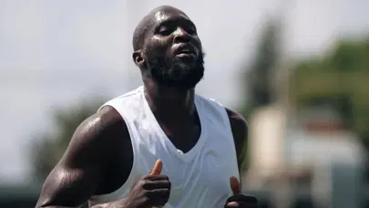 Ve Fenerbahçe, Lukaku'yu sağlık kontrolüne soktu! Sonuçlar geldiği gibi beklenen oldu Ve Fenerbahçe, Lukaku'yu sağlık kontrolüne soktu! Sonuçlar geldiği gibi beklenen oldu