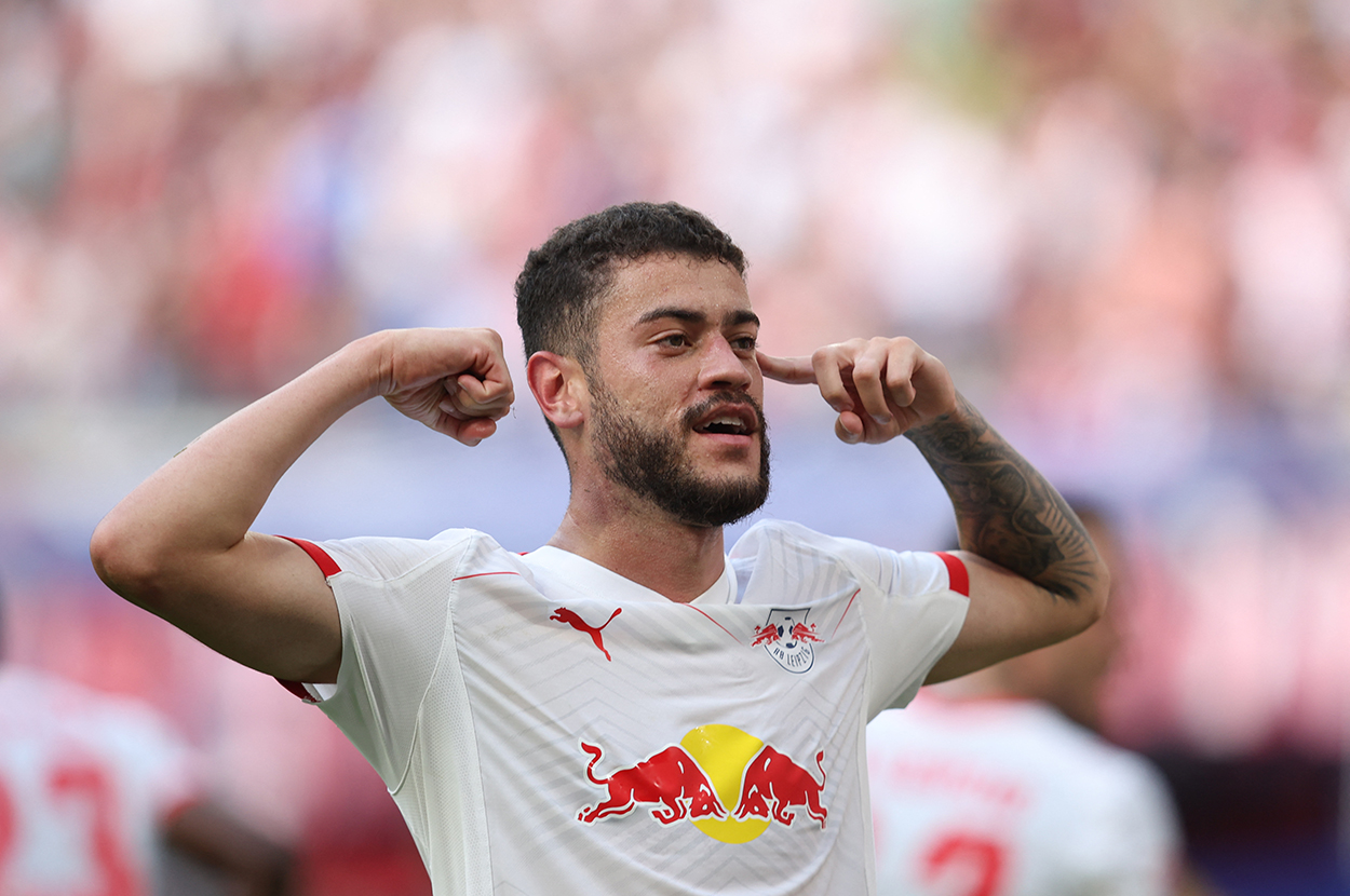 Romulo ilk kez açıkladı: İngiltere yerine Leipzig'e transferinin sebebi ortaya çıktı