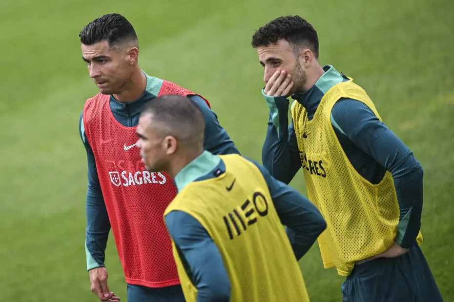 Jota'nın ölümüyle Cristiano Ronaldo paramparça oldu: "Daha yeni evlenmiştin..." - 3