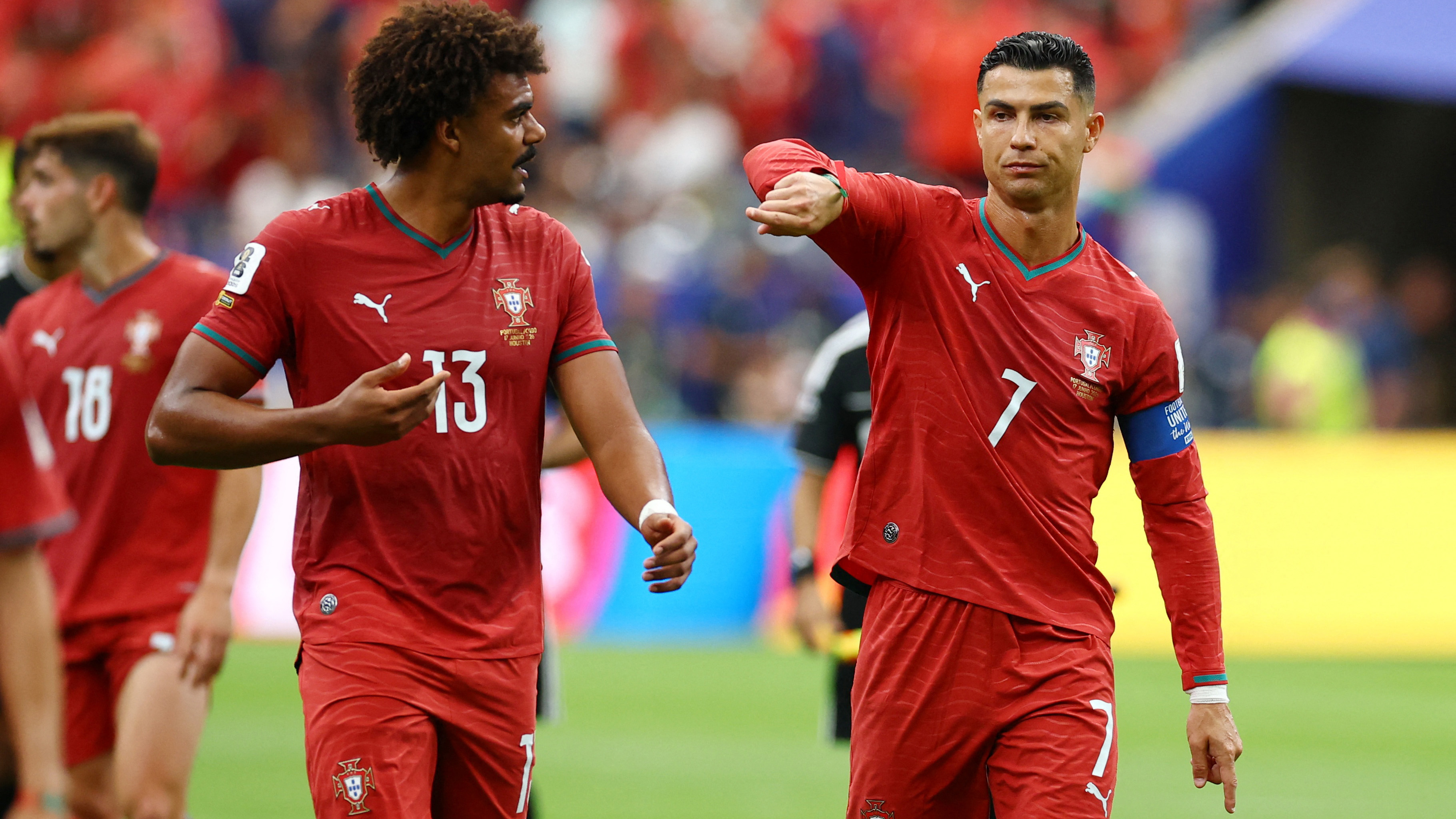 Ronaldo'nun Emeklilik Planları Ertelendi mi? Portekiz, İspanya Karşısında Dallas'ta Sahne Alıyor!