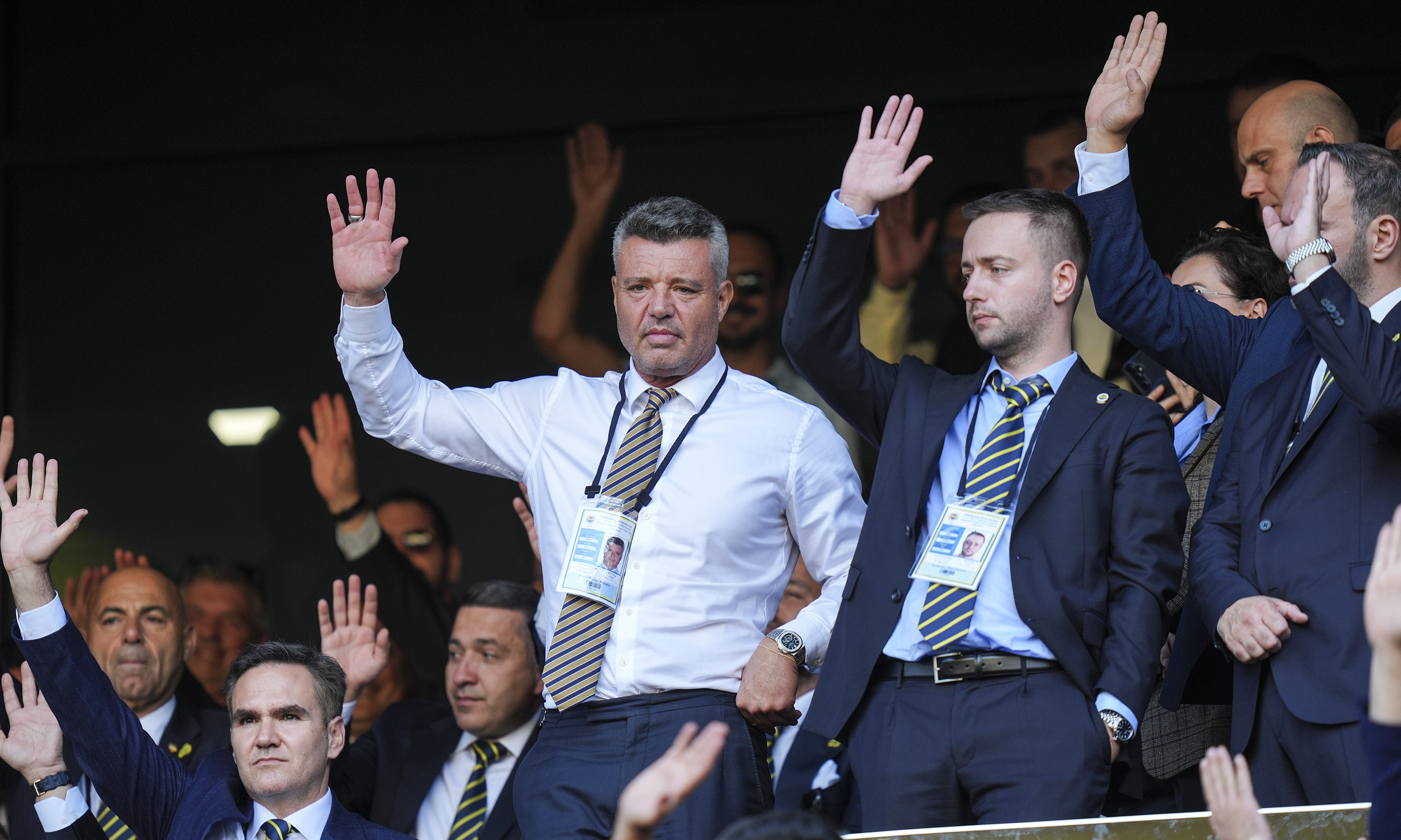 Fenerbahçe'de Ağızlar Çalışıyor: Sadettin Saran'dan Ali Koç'a 'Korku Bacayı Sardı' Kontra Atak!
