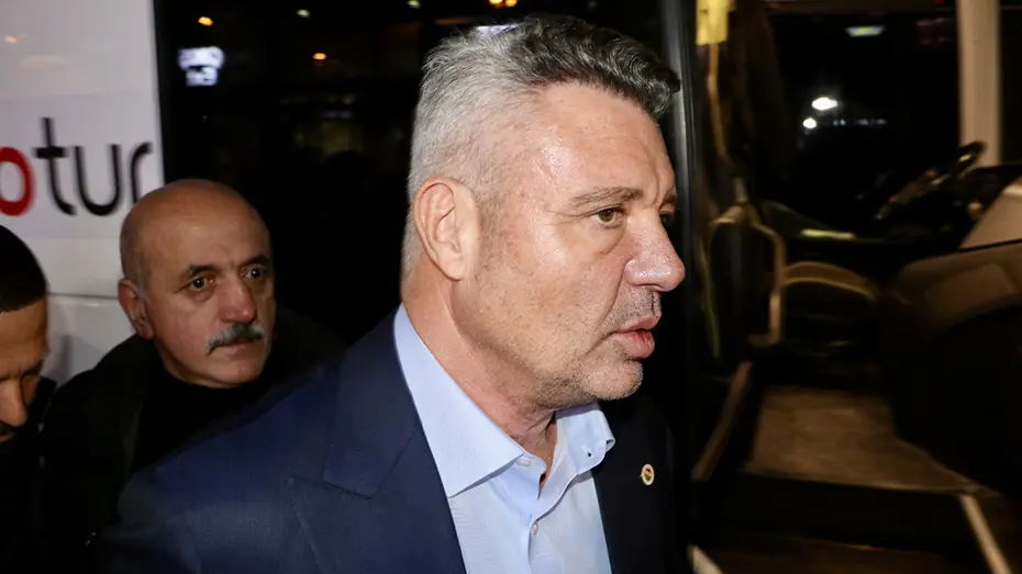 Meğer sebebi buymuş! Sadettin Saran, Trabzonspor maçı öncesi bakın ne yapmış - 2