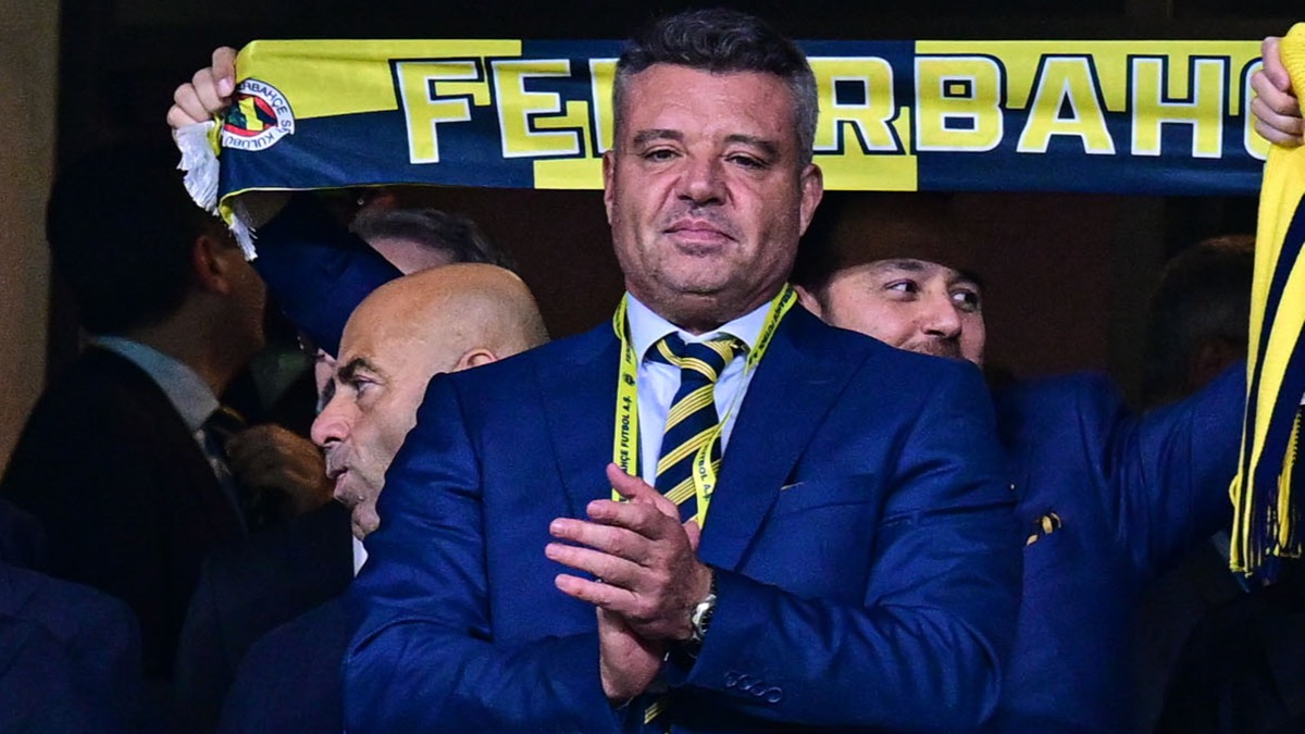 Fener'de 'Sana Dedim Demedim' Genel Kurulu: Saran Yine Yetki İstiyor, Hem de Videolu Anlatımla!