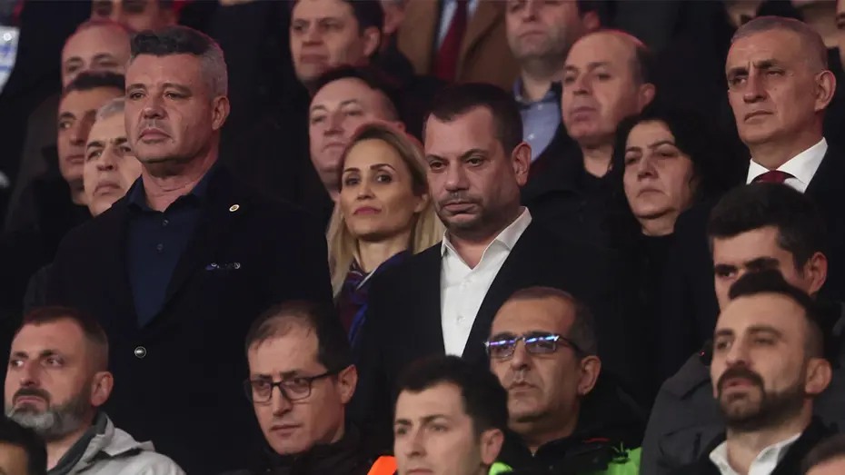 Meğer sebebi buymuş! Sadettin Saran, Trabzonspor maçı öncesi bakın ne yapmış - 3